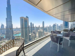 EaseMyTrip - Premium Burj Khalifa View Apt - Address Sky View